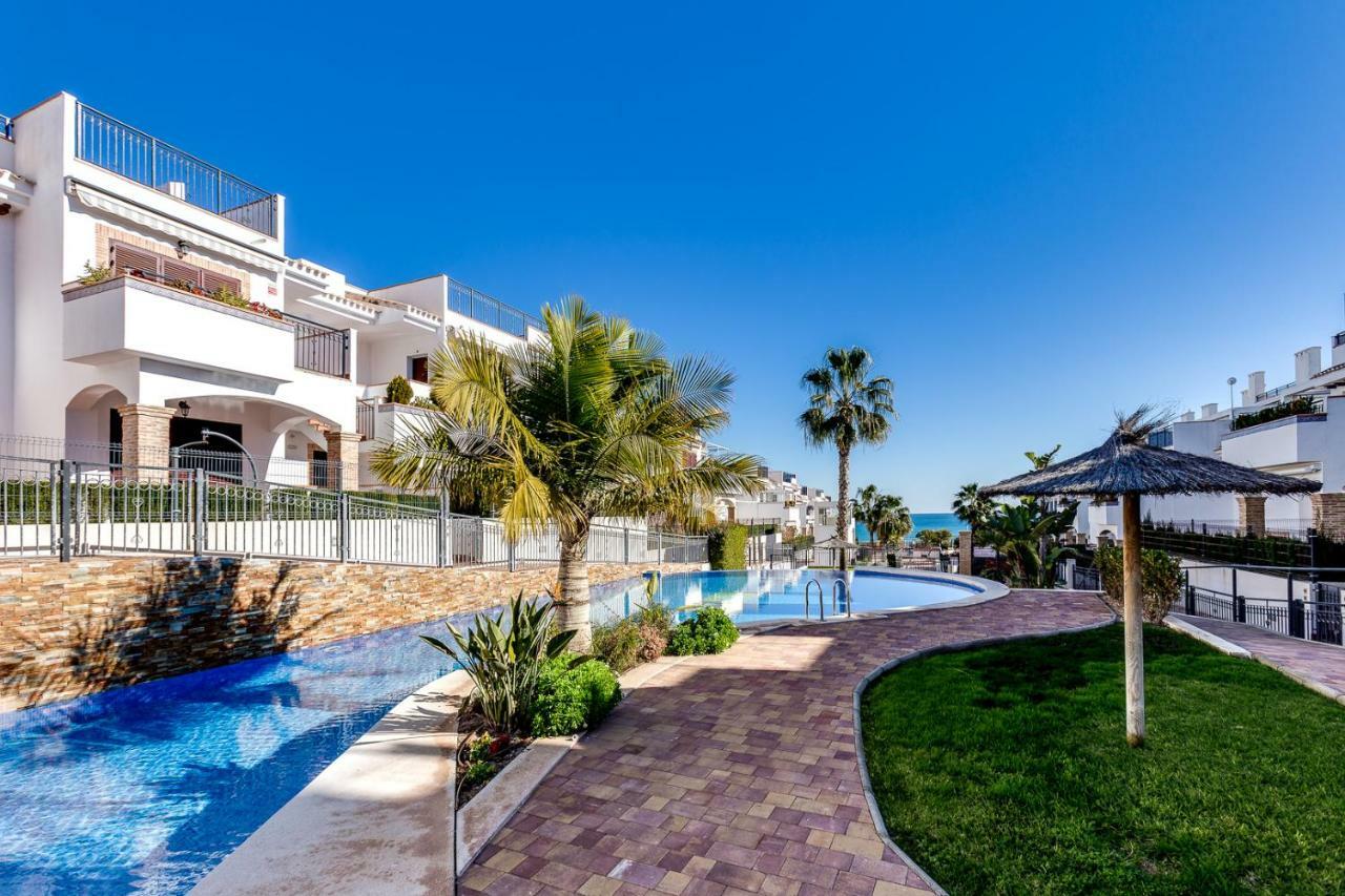 Azul Beach - La Mata Apartamento Torrevieja Exterior foto